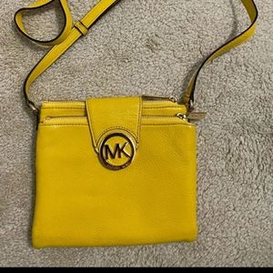 Michael Kors Crossbody Purs